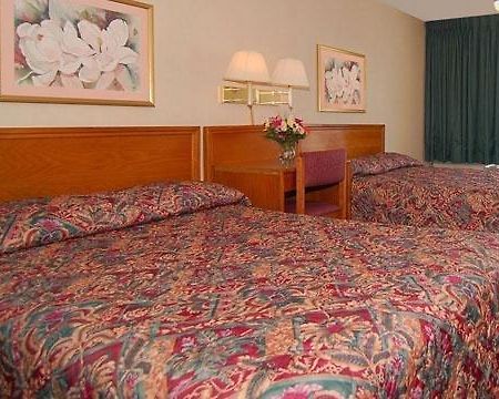 Econo Lodge Near Potomac Mills Woodbridge Luaran gambar
